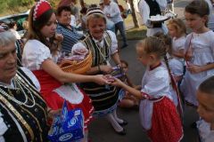 szuretifelvonulas201656