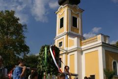 szuretifelvonulas201663